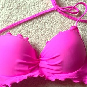 Push up Swimsuit top- NEW WITH TAGS!